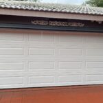 Solid (No glass) / 2-car garage doors Amarr Model Heritage 1000 White Long Panel Design