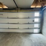 Side-Glass / 2/Car garage doors img 1038