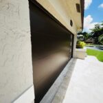 Side-Glass / 2/Car garage doors img 8501