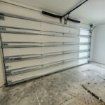 Side-Glass / 2/Car garage doors img 8591