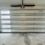 Side-Glass / 2/Car garage doors img 8603