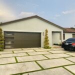 Side-Glass / 2/Car garage doors img 8688