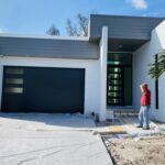 Side-Glass / 2/Car garage doors img 8724