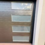 Side-Glass / 2/Car garage doors img 8731