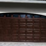 Top-Glass / 2-car garage doors Clopay Classic™ Steel - Premium Series - w/ Plain Short windows - Model 4300 - Ultra-Grain Classic Walnut