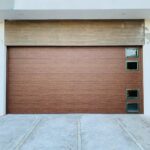 Side-Glass / 2/Car garage doors img 8896