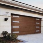 Side-Glass / 2/Car garage doors img 8918