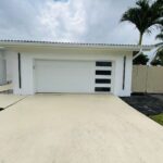 Side-Glass / 2/Car garage doors img 9209