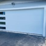 Side-Glass / 2/Car garage doors img 9220