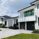 Solid (no glass) / 1-car garage doors Clopay Modern Steel Premium Series - Model 4302 - Mocha Brown