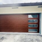 Side-Glass / 2/Car garage doors img 9551