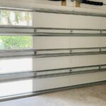 Side-Glass / 2/Car garage doors img 9552