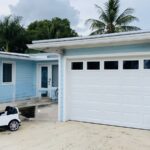 Top-glass / 1-car garage doors Clopay Classic Steel Value Series w/ Plain Short Windows - Model 94 - Standard White